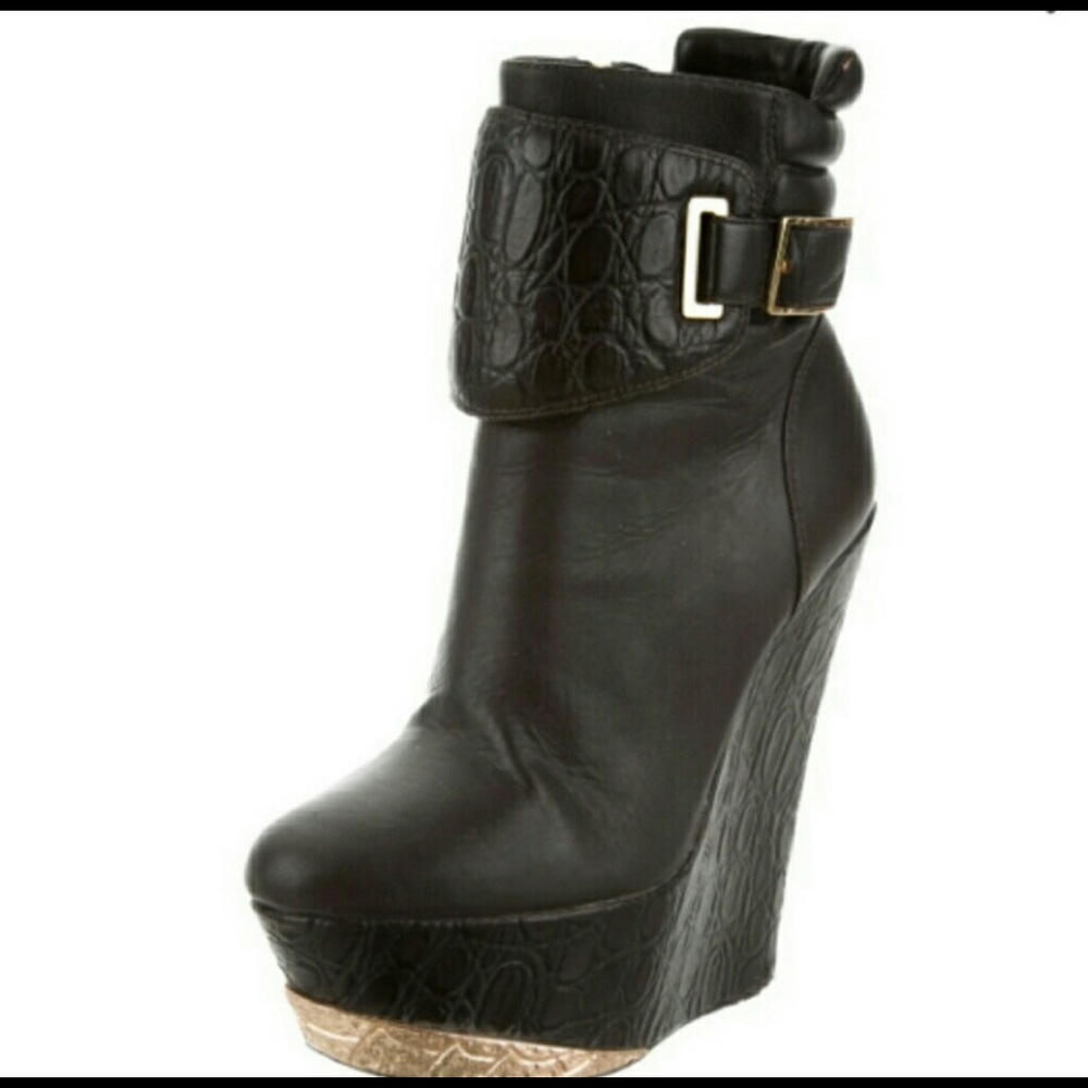MONIKA CHIANG
Platform Wedge Booties